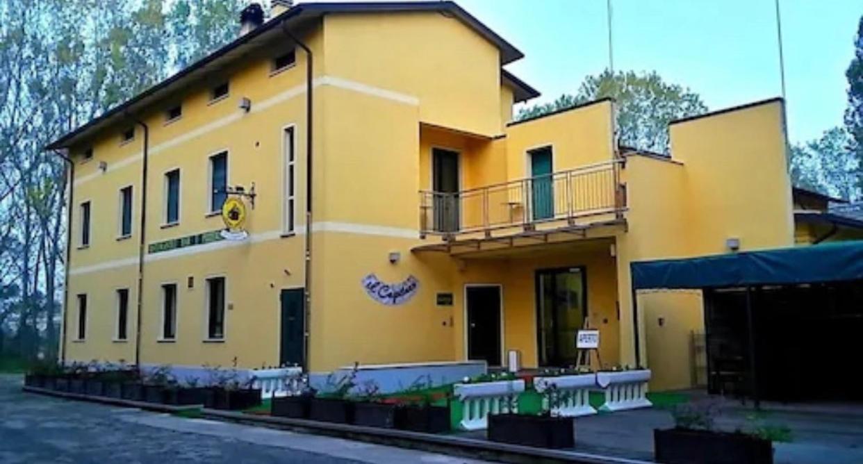 Residenza Il Capitano Bed & Breakfast San Benedetto Po Exterior photo